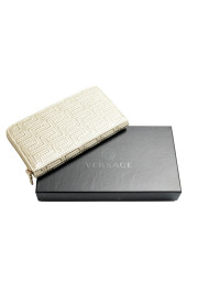 Versace 100% Leather Gold Women's Wallet: Picture 3