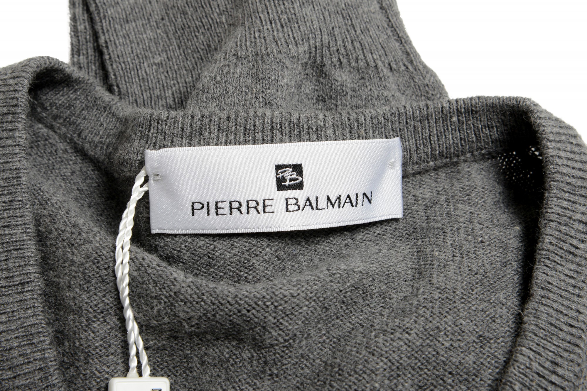 Suradam eenzaam De databank Pierre Balmain Men's Gray Wool Cashmere V-Neck Pullover Sweater